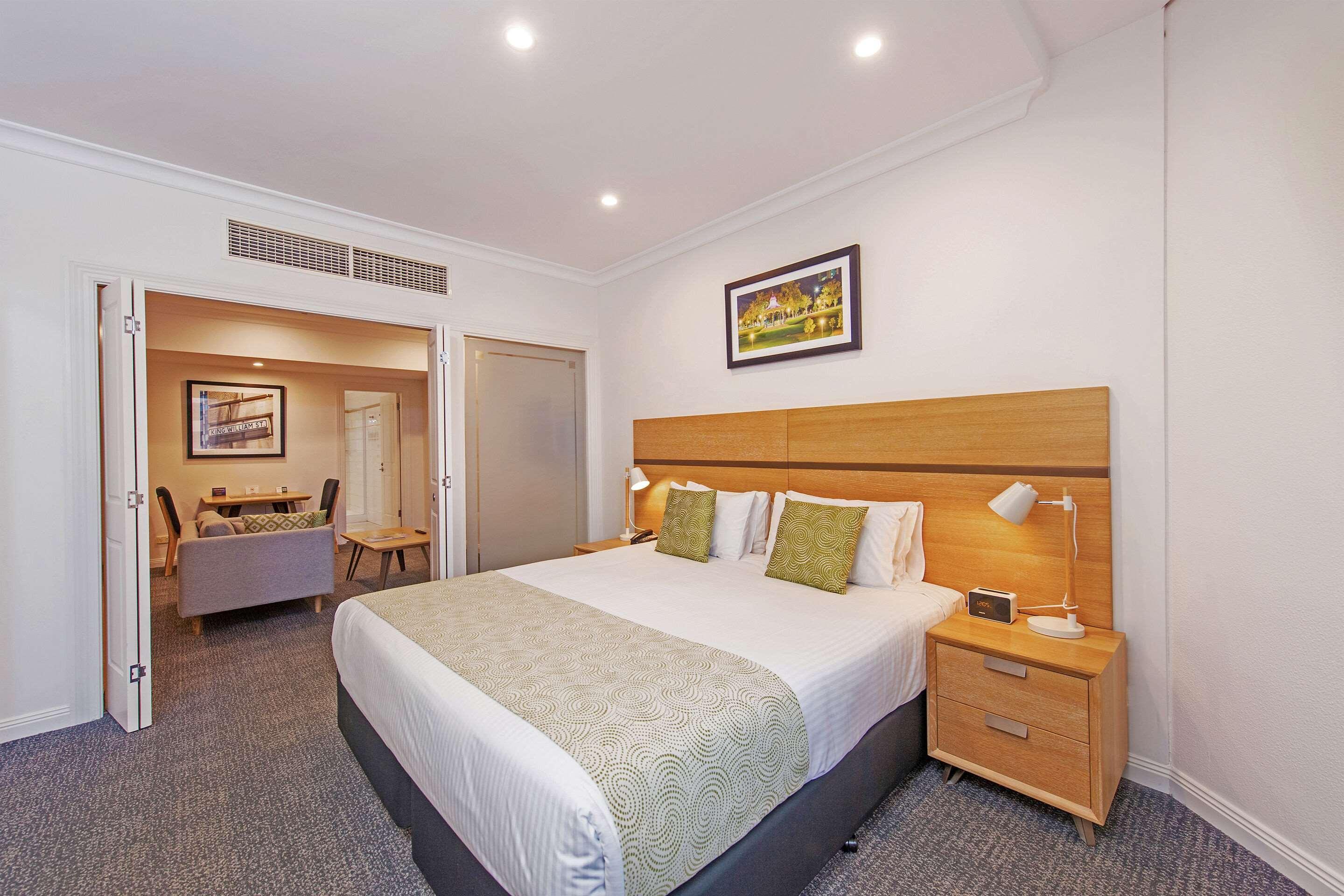 Quality Apartments Adelaide Central Екстер'єр фото